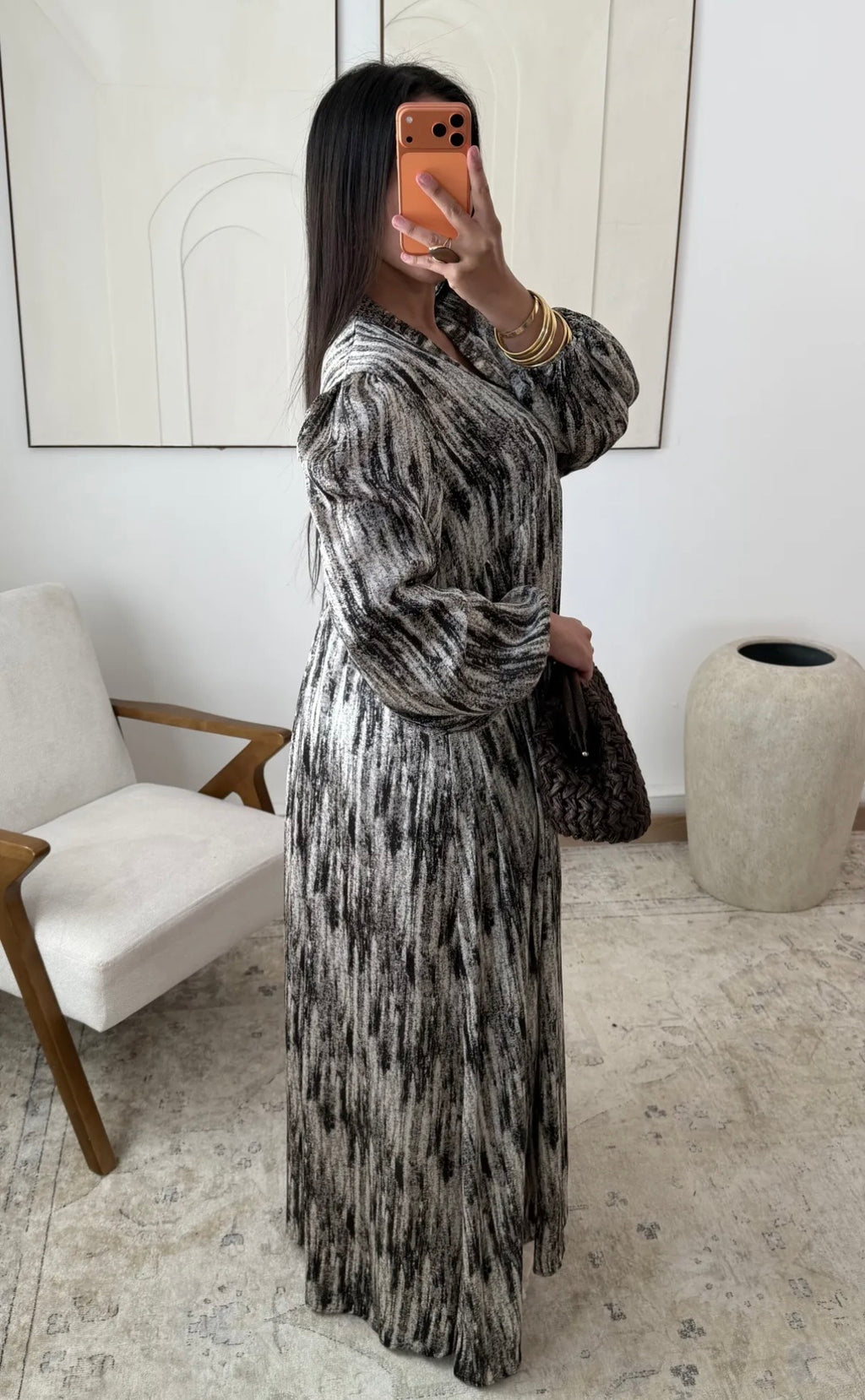 Abaya premium estilo minimalista